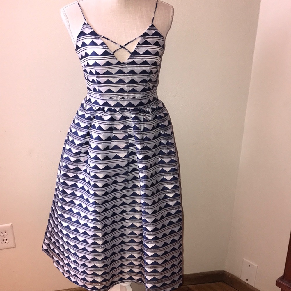 Showpo Evening Dress a la 50’s Prom Dress small